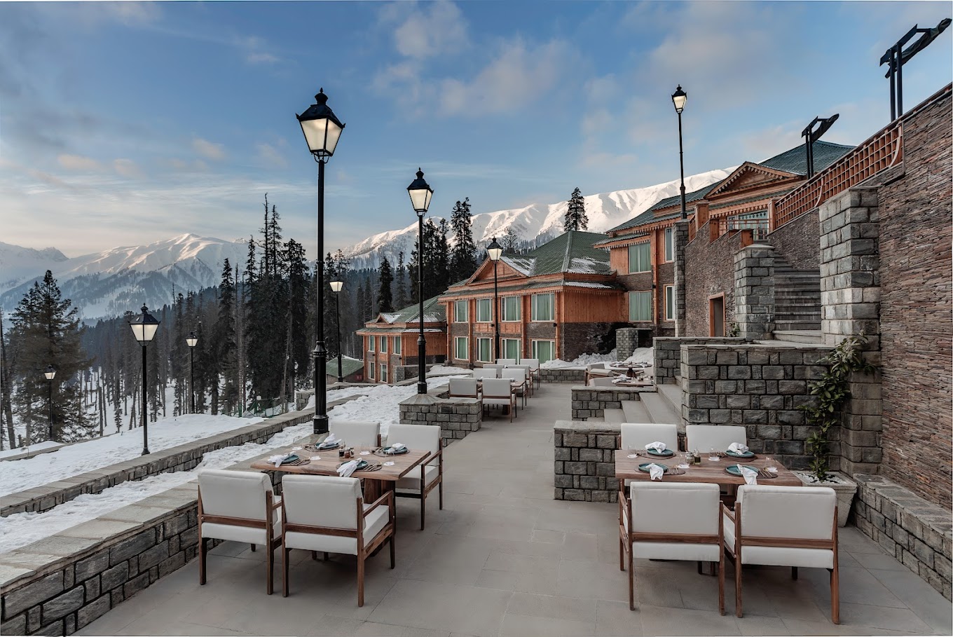 khyber_himalayan_resort